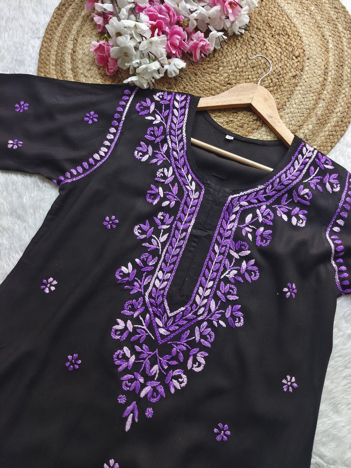 Dual Thread Chikankari Long Kurti