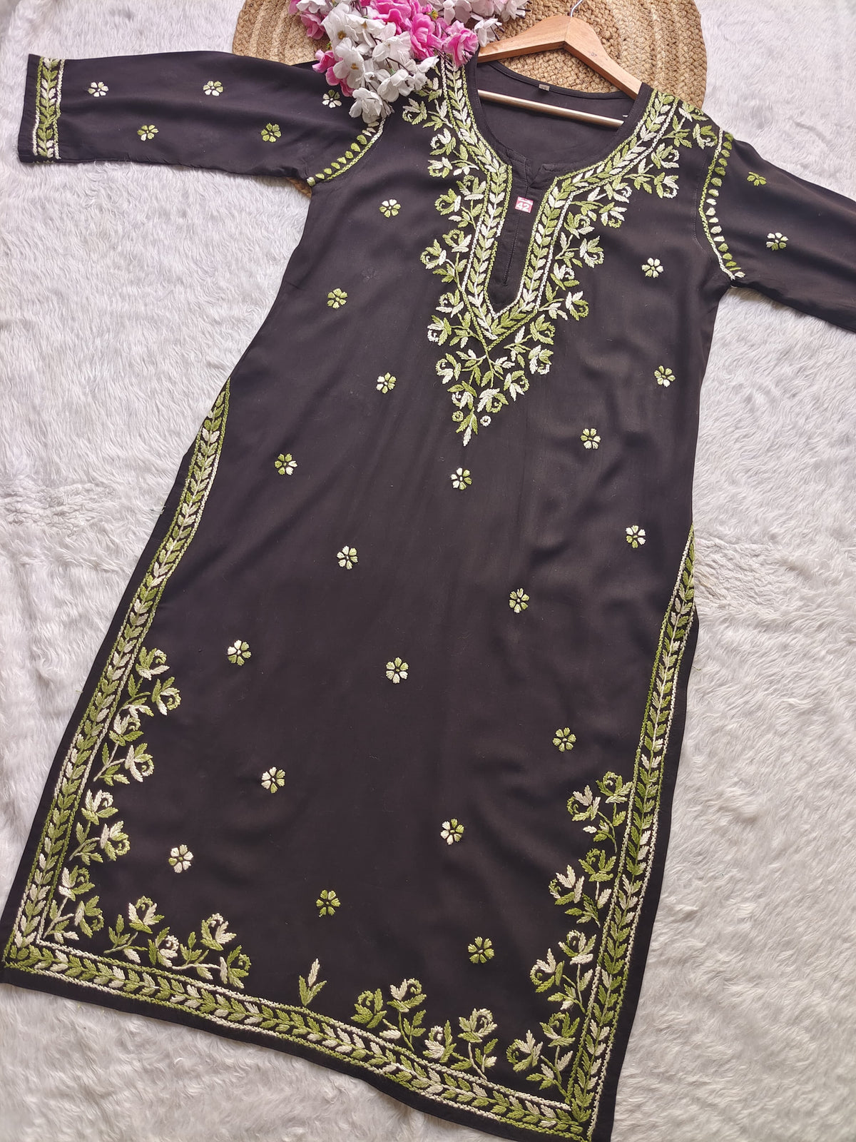 Dual Thread Chikankari Long Kurti