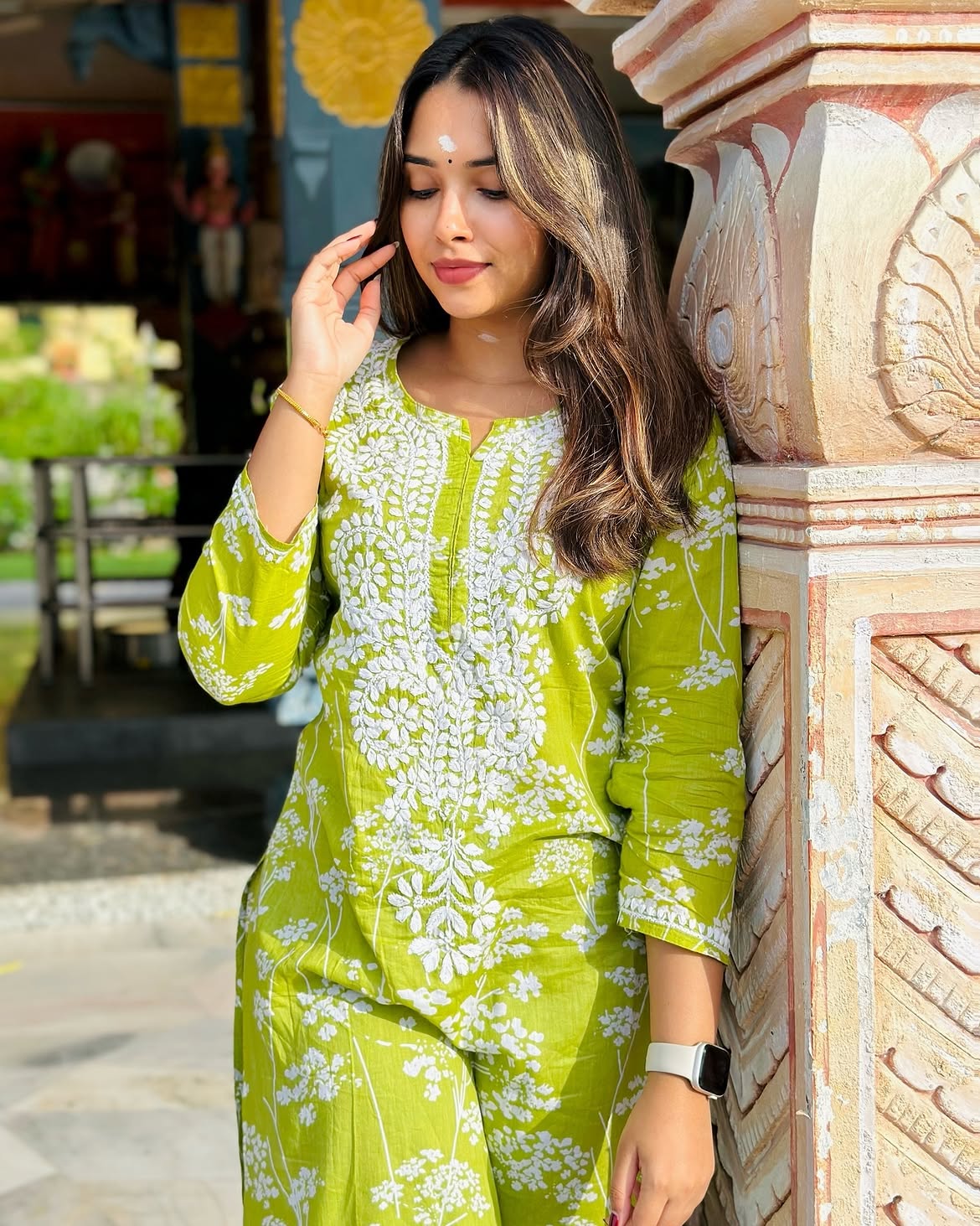 Farhaa Floral Long MulMul  Cotton kurta