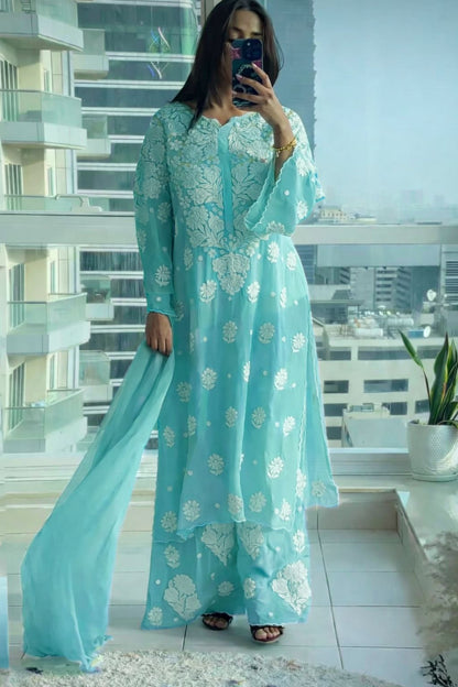 Pure Crepe Silk 3D Hand embroidery Scallop Cutwork Kurta set