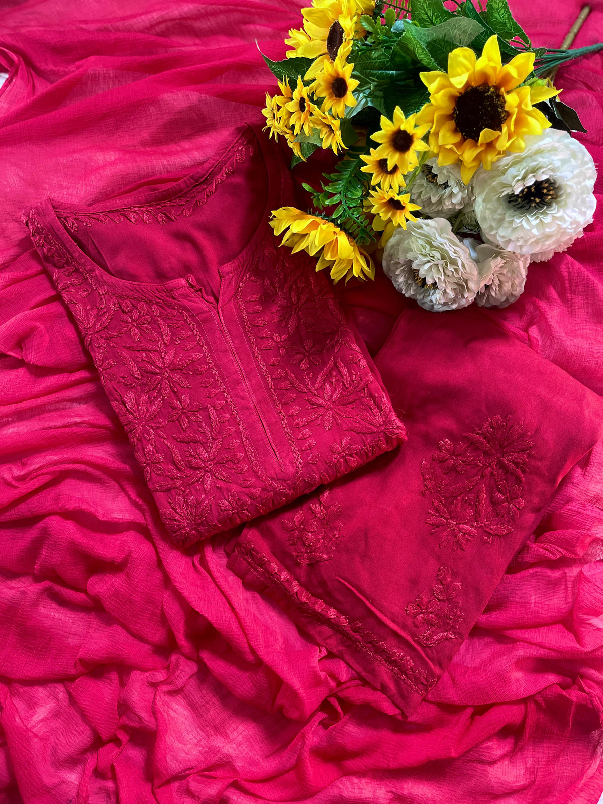 Bella Ombre Chikankari Full set